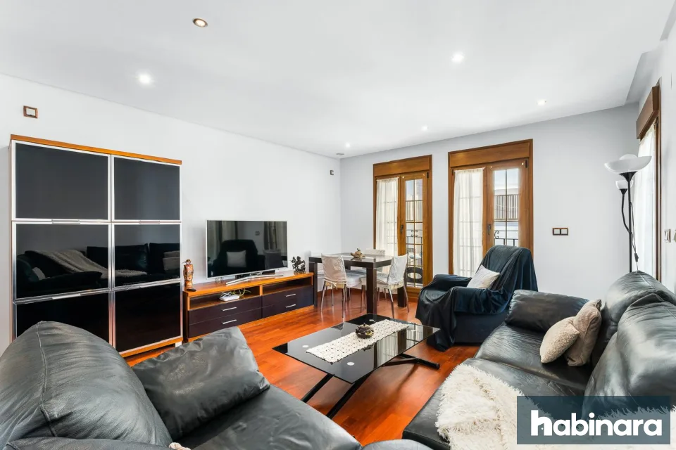 3-Zimmer-Wohnung mit Garage
